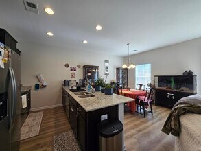 1922 Flagpole Dr in Sumter, SC - Building Photo - Building Photo