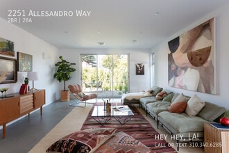 2251 Allesandro Way in Los Angeles, CA - Building Photo - Building Photo
