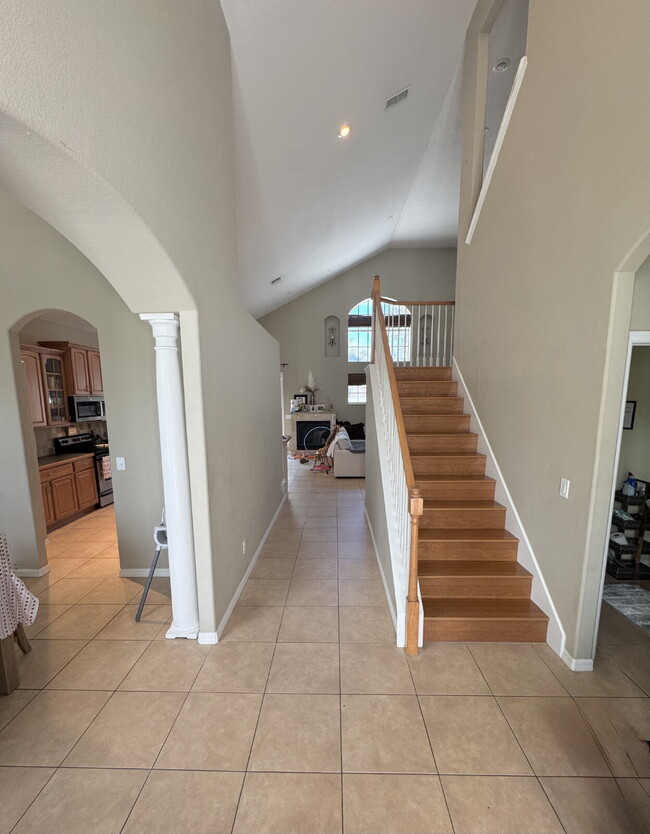 1890 Briland St in Tarpon Springs, FL - Building Photo - Building Photo