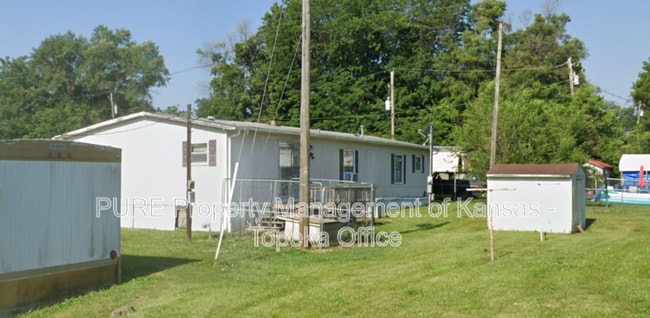property at 1208 Oak St