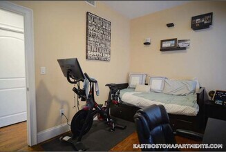 249 Lexington St in Boston, MA - Building Photo - Building Photo