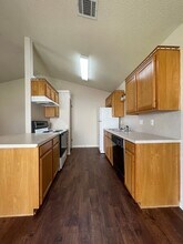 1609 Breezy Dr in Waco, TX - Building Photo - Building Photo