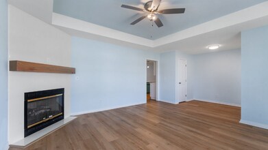 295 Montrose Ave in Springdale, AR - Building Photo - Building Photo