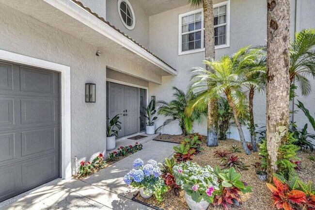property at 11839 Pebblewood Dr