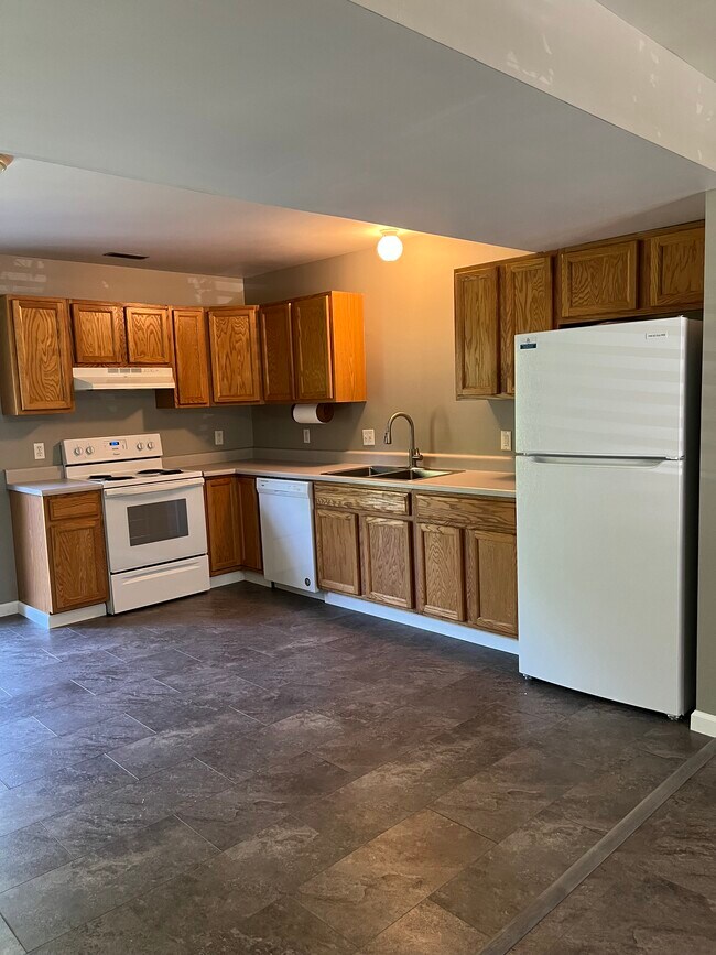 413 Briden Ct Rentals in Warrenton, MO