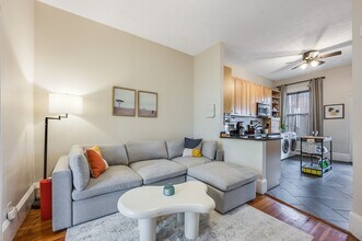 805 E 4th St in Boston, MA - Building Photo - Building Photo