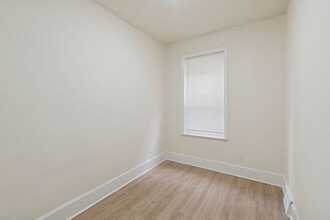 5532 N Lawrence St in Philadelphia, PA - Building Photo - Building Photo