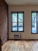 151 W 82nd St in New York, NY - Building Photo - Building Photo
