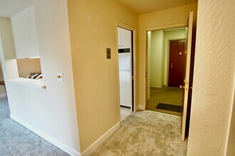 1305 Webster St in Alameda, CA - Building Photo - Building Photo