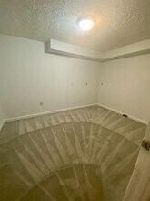 15 Oak Rd in Stafford, VA - Foto de edificio - Building Photo