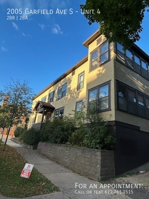 property at 2005 Garfield Ave