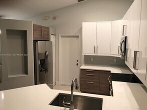 1628 Salerno Cir in Weston, FL - Building Photo - Building Photo