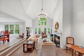 47 Bell Hollow Ln in Mt Kisco, NY - Building Photo - Building Photo