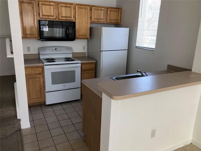 4004 Venetian Bay Dr in Kissimmee, FL - Building Photo - Building Photo