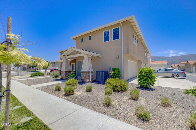 3997 Savannah Ln in Piru, CA - Building Photo - Building Photo