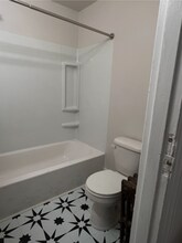 435 Beechwood Ave in Carnegie, PA - Building Photo - Building Photo