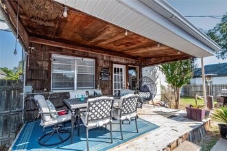 108 W 5th St in Stroud, OK - Building Photo - Building Photo