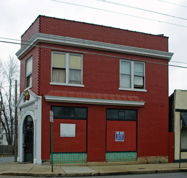 4302 Decoursey Ave in Latonia, KY - Building Photo - Building Photo