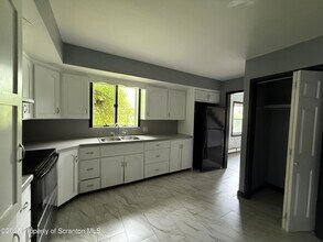 1332-1332 Bryn Mawr St in Scranton, PA - Building Photo - Building Photo