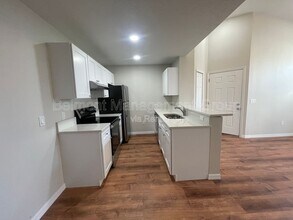 2592 Grassy Point Dr in Lake Mary, FL - Building Photo - Building Photo