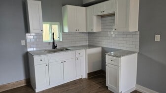 1012 Ann in Pasadena, TX - Building Photo