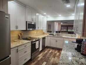 3411 Avenida Madera in Bradenton, FL - Building Photo - Building Photo