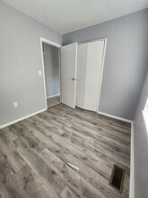 5502 Riata Dr in Louisville, KY - Building Photo - Building Photo