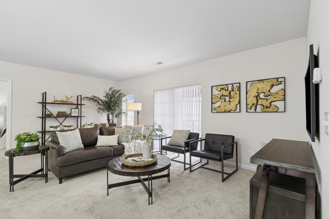 Roebling Row in Covington, KY - Foto de edificio