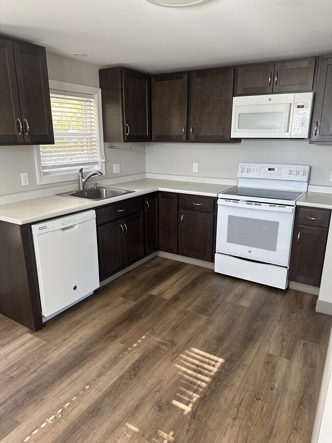 61 Darin Dr in Augusta, ME - Building Photo - Building Photo