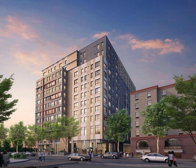 Echelon State College in State College, PA - Foto de edificio - Building Photo