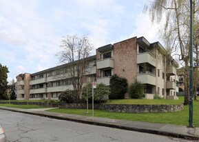 1286 W 14th Ave in Vancouver, BC - Building Photo