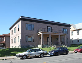 1117 31st St E Apartments