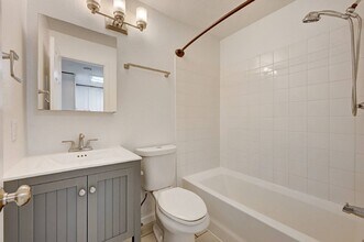 1885 S Quebec Way in Denver, CO - Building Photo - Building Photo