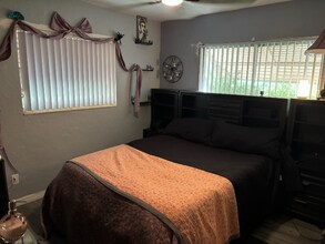 6423 34th Terrace N in St. Petersburg, FL - Building Photo - Building Photo