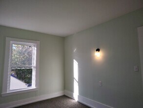 26 High St in Sabattus, ME - Building Photo - Building Photo