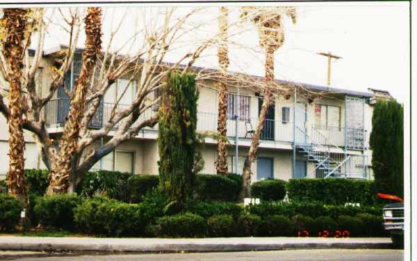 538 McKellar Cir in Las Vegas, NV - Building Photo - Building Photo