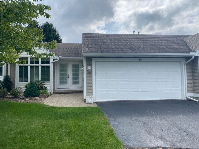 property at 855 Claremont Ct