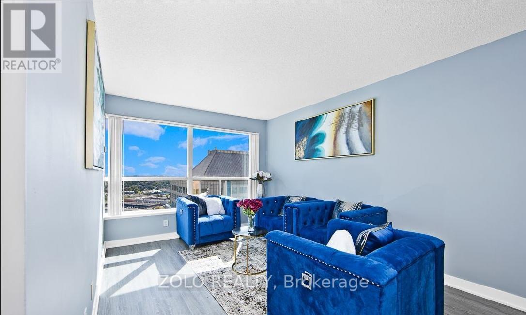 36-2736 Lee Centre Dr in Toronto, ON - Building Photo