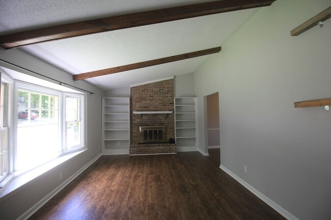 1009 SE Antietam Rd in Huntsville, AL - Building Photo - Building Photo