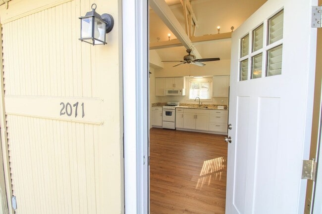 2067-2071 Story St in San Luis Obispo, CA - Building Photo - Building Photo