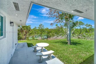 9125 SE Karin St in Hobe Sound, FL - Building Photo - Building Photo