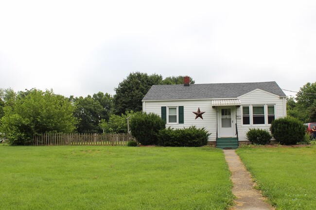 property at 7671 S Main St