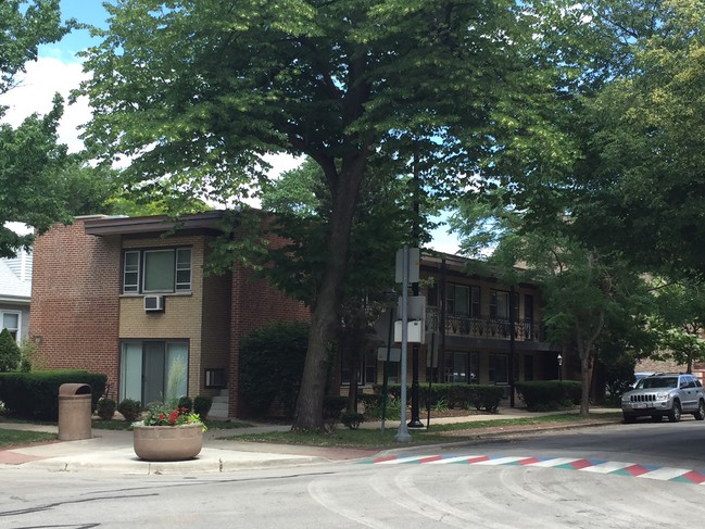 40 Harrison St, Unit 5 in Oak Park, IL - Building Photo - Building Photo