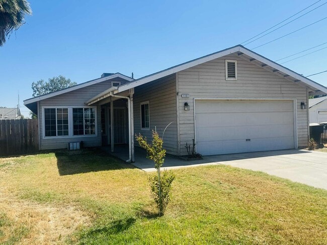 property at 1251 Davis St