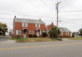 701 Chester St in Myrtle Beach, SC - Building Photo - Building Photo