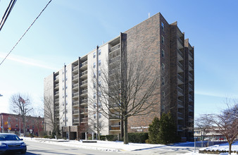 Swissvale Towers in Pittsburgh, PA - Building Photo - Building Photo