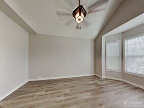 222 High Ct Way in Locust Grove, GA - Building Photo - Building Photo