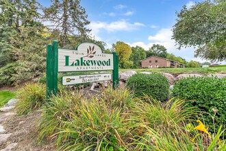 Lakewood Village in Twin Lakes, WI - Building Photo - Building Photo