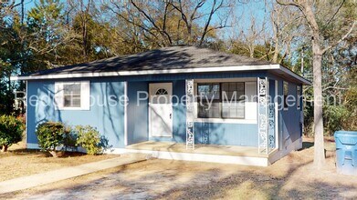 323 King St in New Brockton, AL - Building Photo - Building Photo
