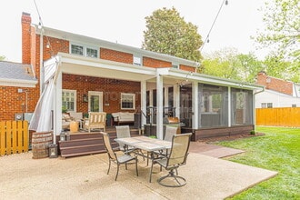 9133 Robin Ridge Dr in Mechanicsville, VA - Building Photo - Building Photo